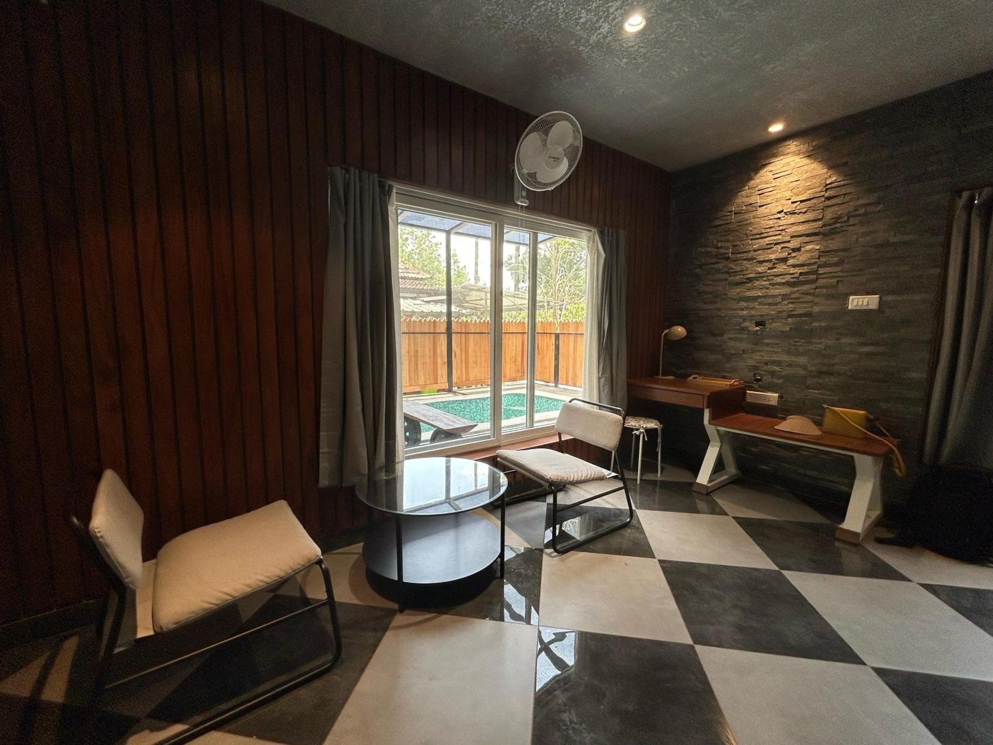 Kv By Halcyon Traveltech Apartamento Anachal Exterior foto
